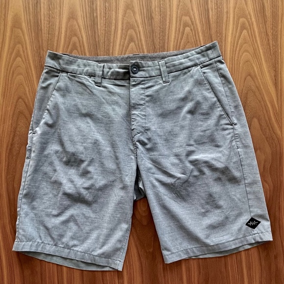 RIP CURL Mirage Boardwalk Hybrid Shorts- Mens 34 Gray - Picture 2 of 9